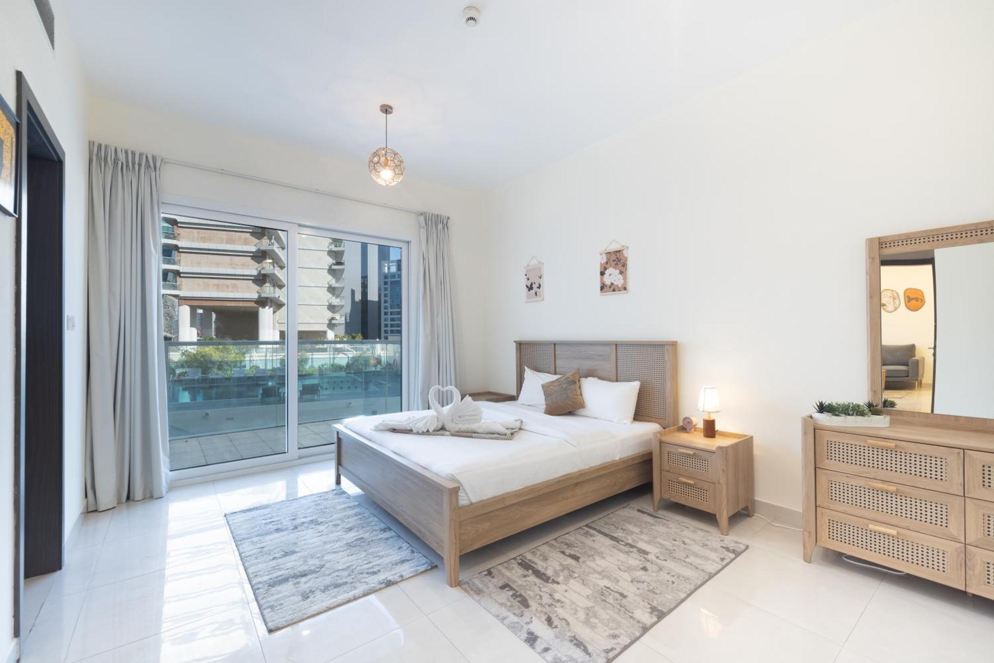 Comfort Cozy Living Ag Tower Business Bay Апартаменти